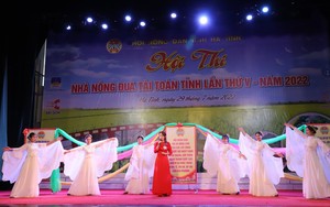 Đông đảo hội viên, nông dân đi cỗ vũ Hội thi Nhà nông đua tài Hà Tĩnh lần thứ V năm 2022