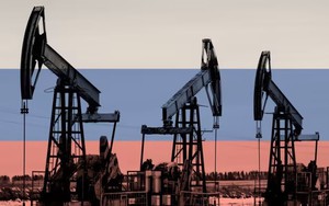 Giá xăng dầu hôm nay 3/7: Tuần biến động mạnh, dự báo "sốc" về giá dầu nếu Nga làm việc này
