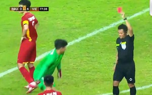 CĐV Indonesia tranh cãi nảy lửa về tình huống thủ môn U19 Việt Nam bị đuổi