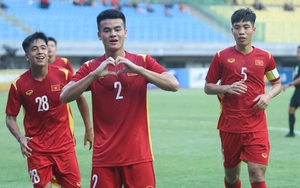 Chơi thiếu người, U19 Việt Nam vẫn đại thắng U19 Brunei