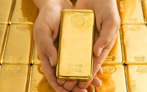 Giá vàng hôm nay 11/8: Vàng giảm, mất mốc 1.800 USD, tâm điểm là dữ liệu lạm phát của Mỹ