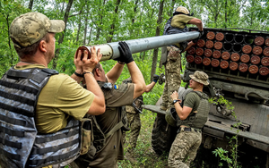 Quân đội Nga đối mặt với 'cơn ác mộng' ở Kherson