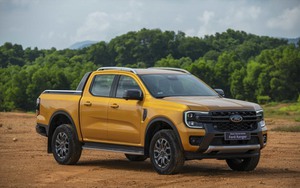 Cuộc đua xe bán tải: Ford Ranger hay Nissan Navara đáng mua hơn?