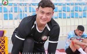 Hình ảnh đầu tiên của Đặng Văn Lâm khi gia nhập Bình Định FC
