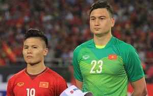 Vì sao dàn sao bóng đá Việt Nam gặp khó khi &quot;hội nhập quốc tế?