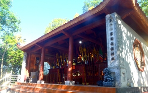 Ngôi đền cổ Song Đồng Ngọc Nữ nổi tiếng có từ thời Hậu Lê với truyền thuyết &quot;giữ xác chết&quot; trôi sông ở Nghệ An