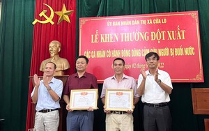 Khen thưởng Bí thư phường và người dân cứu 6 trẻ đuối nước trên biển Cửa Lò