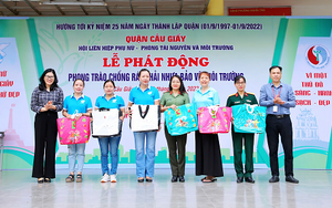 Cầu Giấy phát động chương trình &quot;Mỗi rác thải nhựa - Đổi lấy tương lai&quot;