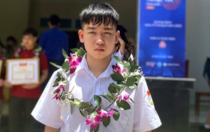 Vượt qua 43 đối thủ, nam sinh Phú Thọ giành giải Nhất Tin học trẻ toàn quốc