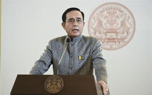 Thủ tướng Thái Lan bị tòa án đình chỉ quyền lực