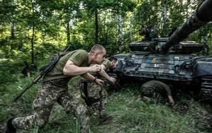 Thuỷ quân lục chiến Ukraine 'săn lùng' lính Nga ở Donetsk