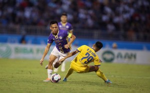 Hà Nội FC dứt mạch thắng, SLNA lập kỳ tích sau 7 năm trên sân Vinh