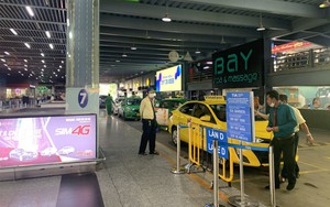 Cao điểm 2/9, xe taxi tại Tân Sơn Nhất không được "hét" giá