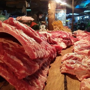 Thị trường thịt lợn thiếu ổn định, do đâu?