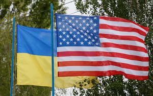 Mỹ viện trợ thêm quân sự, tài chính 5,5 tỷ USD cho Ukraine 