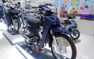 Cận cảnh Honda Wave Alpha 2023 bản rẻ nhất ở Việt Nam