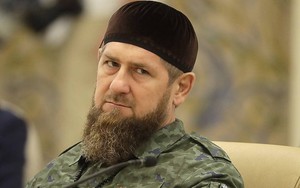 Thủ lĩnh Chechnya nói về chiến thuật tinh vi của Nga, khẳng định quân đội không hề rút lui