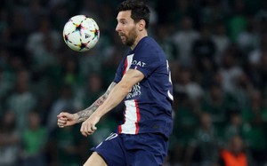 Giúp PSG lội ngược dòng, Messi vượt mặt Ronaldo, lập kỷ lục ở Champions League