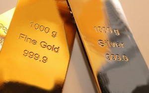Giá vàng hôm nay 2/9: Vàng chìm dưới đáy, xuyên thủng mức 1.700 USD/ounce