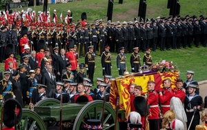 Những hình ảnh đáng nhớ trong lễ tang Nữ hoàng Elizabeth II