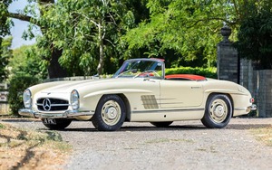 Bán đấu giá Mercedes 300SL Roadster, dự kiến thu về 2 triệu USD