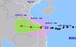 Đổ bộ với sức gió giật tới cấp 13, bão số 4 suy yếu thành áp thấp nhiệt đới trong 12 giờ