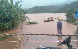 Miền Trung trong cơn bão Noru