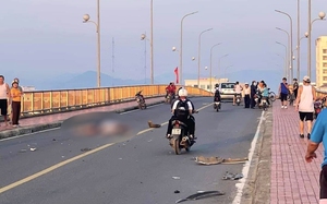 Quảng Bình: Ô tô đâm liên hoàn trên cầu Nhật Lệ, 3 người bị thương nặng