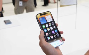 Video và hình ảnh thực tế iPhone 14 Pro và Pro Max khiến người Việt nóng lòng, bao giờ mở bán?
