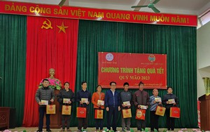 Trung ương Hội Nông dân Việt Nam trao 50 suất quà Tết tại Cao Bằng