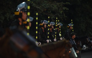 Cận cảnh Đoàn cảnh sát cơ động kỵ binh làm nhiệm vụ trước trận Việt Nam vs Thái Lan
