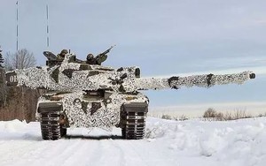 Anh gửi một tá xe tăng Challenger 2 cho Ukraine nhằm hỗ trợ Kiev phản công