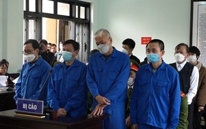 Bộ sậu Cảng hàng không quốc tế Phú Bài lãnh án tù vì nhận hối lộ 