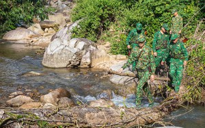 Lính biên phòng nơi thượng nguồn sông Mã