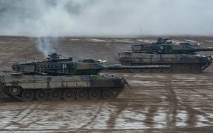  Đức đồng ý cung cấp xe tăng Leopard cho Ukraine