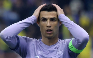 Ronaldo tịt ngòi ở Al Nassr: Báo Anh xát muối vào nỗi đau CR7