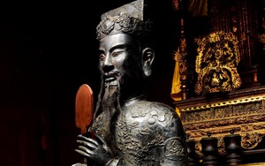 Chuyện kỳ lạ và độc đáo về pho tượng Thánh tổ Hoàng đế An Dương vừa được công nhận Bảo vật Quốc gia