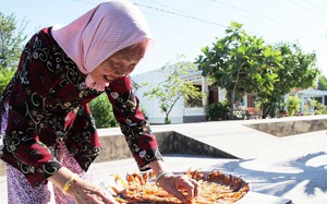 Tết thì cả làng ăn mứt, nhưng ở nơi này của Long An làm ra thứ mứt gì khiến ai nếm là trầm trồ?