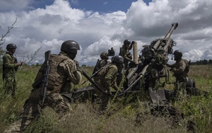 Ukraine củng cố hàng rào phòng thủ ở 'chảo lửa' phía Đông, đẩy lùi làn sóng tấn công liên tục của Nga