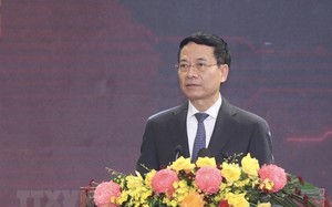 Bộ trưởng Nguyễn Mạnh Hùng: Việt Nam muốn trở thành nước phát triển có thu nhập cao thì bắt buộc phải chuyển đổi số