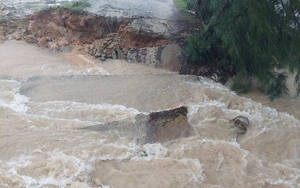 Lần đầu tiên, cơ quan khí tượng cảnh báo thiên tai cấp cao nhất về mưa lớn cho Đà Nẵng, Thừa Thiên Huế