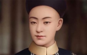 Khi chết, hoàng đế Quang Tự nắm chặt bảo vật gì trong tay?