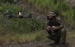 Nga cố xuyên thủng phòng tuyến của Ukraine ở Kupiansk-Lyman; Đội quân UAV của Kiev lập kỷ lục chưa từng có