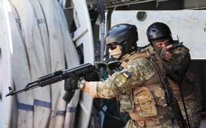 Thủy quân lục chiến Ukraine táo bạo vượt sông Dnipro giành lại lãnh thổ từ Nga