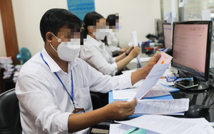 Vì sao 61 viên chức, giáo viên các trường học ở Hà Nội xin nghỉ hưu trước tuổi?