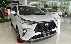 Giá xe Toyota Veloz Cross tháng 10/2023: Giảm không &quot;phanh&quot; đấu Xpander