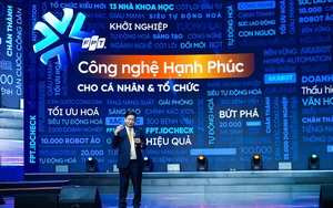Chủ tịch FPT: "Việt Nam đi sau về trước trong chuyển đổi số"