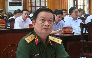 Phó Đô đốc Trần Hoài Trung được Thủ tướng kéo dài thời gian giữ chức vụ tại Quân khu 7