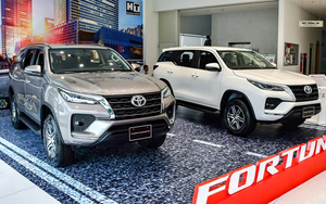 Giá xe Toyota Fortuner tháng 10/2023: Giảm không &quot;phanh&quot; đấu Everest