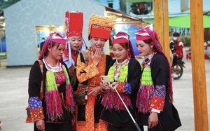 Bắt nhịp chuyển đổi số, đồng bào dân tộc thiểu số ở một huyện của Quảng Ninh hưởng nhiều lợi ích